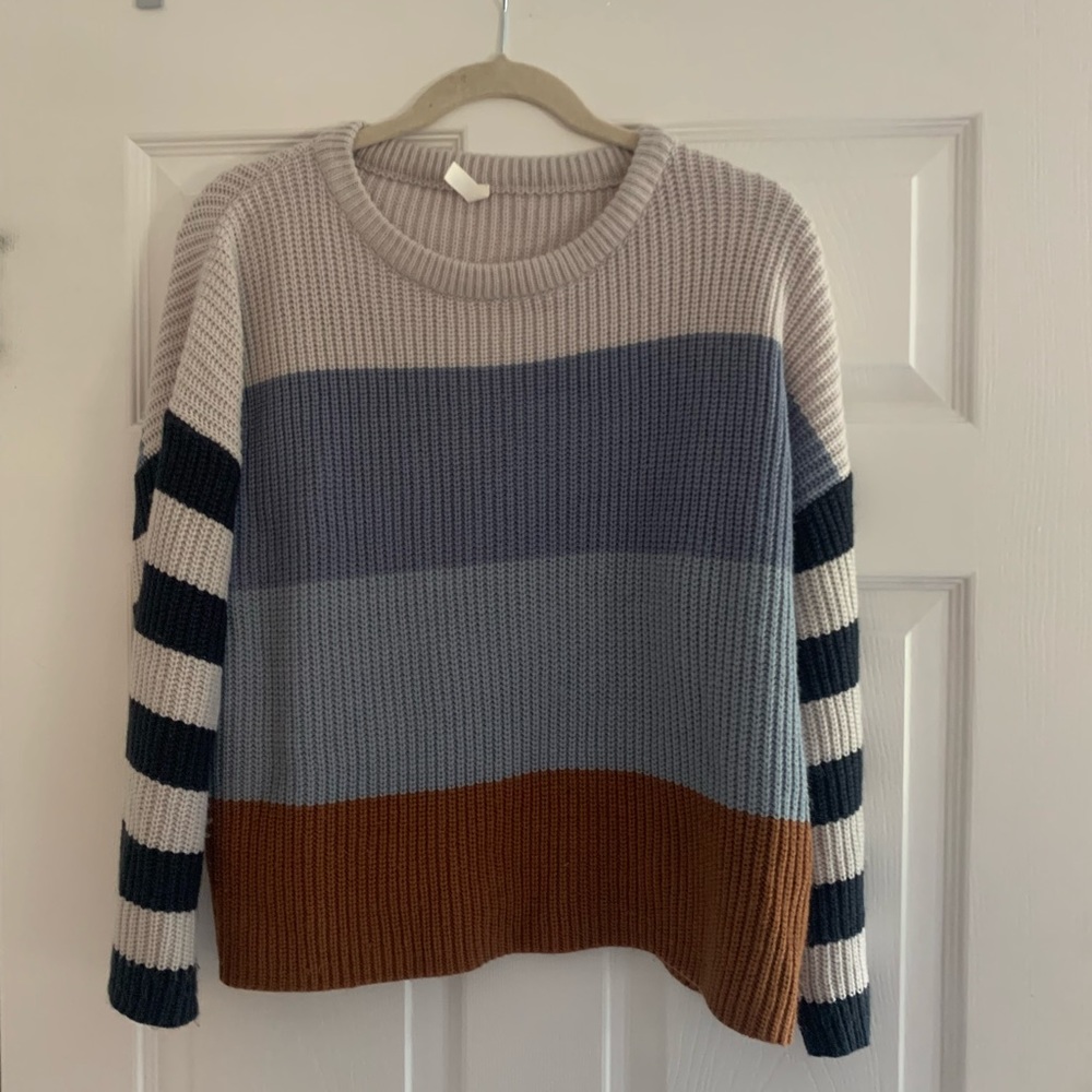 Small/medium Striped Sweater